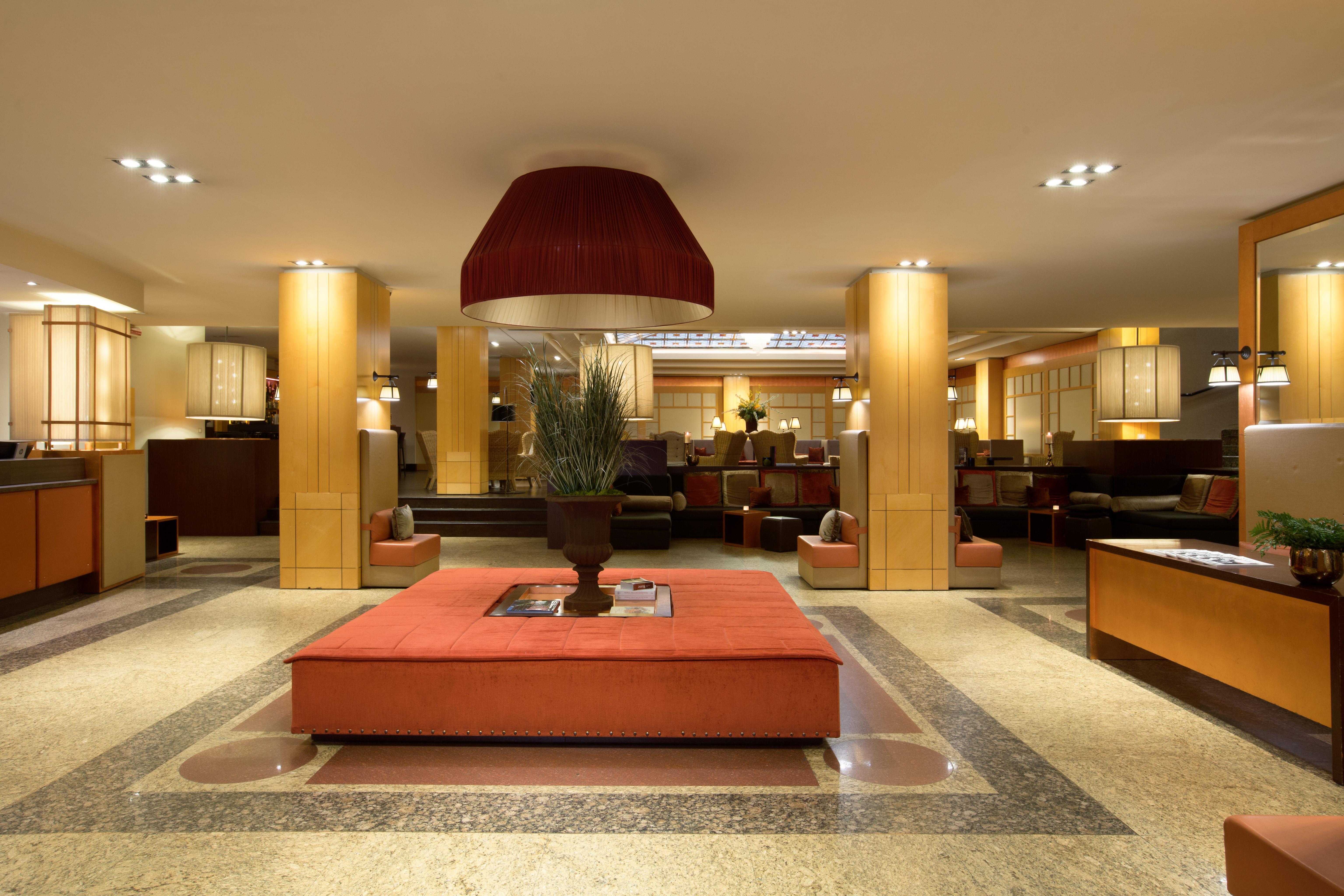 Starhotels Metropole Roma Esterno foto