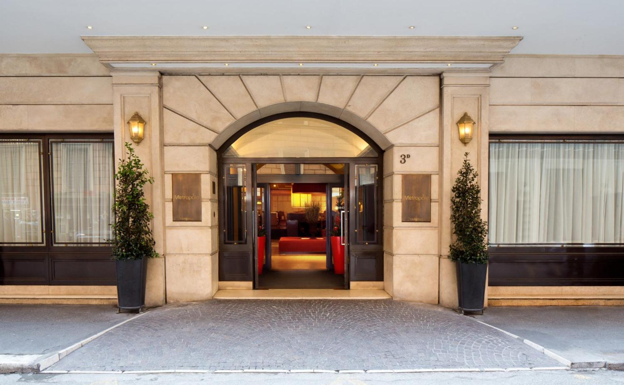 Starhotels Metropole Roma Esterno foto