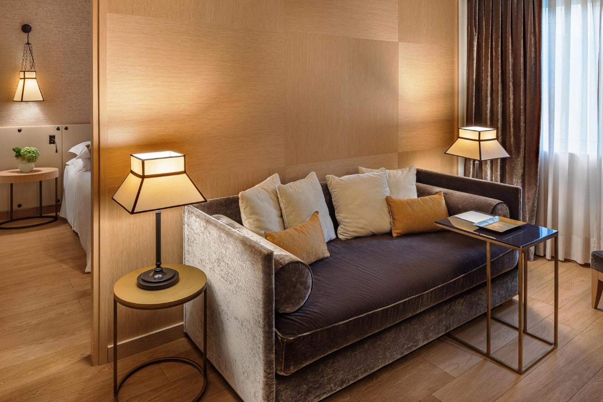 Starhotels Metropole Roma Esterno foto